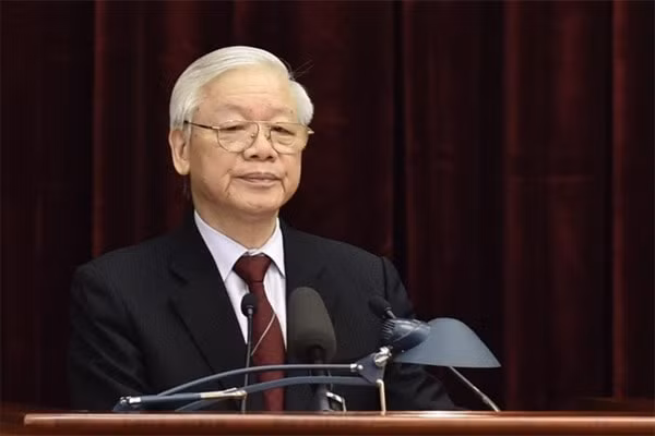 Ngày 23/9/2019, thay mặt Bộ Chính trị, Tổng Bí thư, Chủ tịch nước Nguyễn Phú Trọng đã ký ban hành Quy định số 205-QĐ/TW về việc kiểm soát quyền lực trong công tác cán bộ và chống chạy chức, chạy quyền. Ảnh: TL