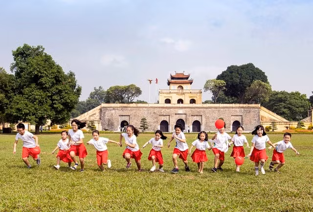 Khởi đầu sớm với vốn tiếng Anh tốt cho con là mong muốn chính đáng của các bậc phụ huynh