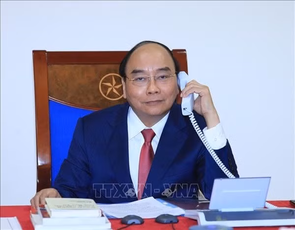 Chiều 24/12/2019, Thủ tướng Nguyễn Xuân Phúc điện đàm với Thủ tướng Liên bang Nga Dmitry Medvedev. Ảnh: TTXVN