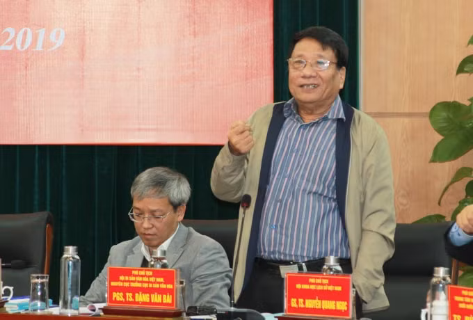 PGS.TS. Đặng Văn Bài – Phó Chủ tịch Hội Di sản văn hóa Việt Nam phát biểu tại Hội nghị.