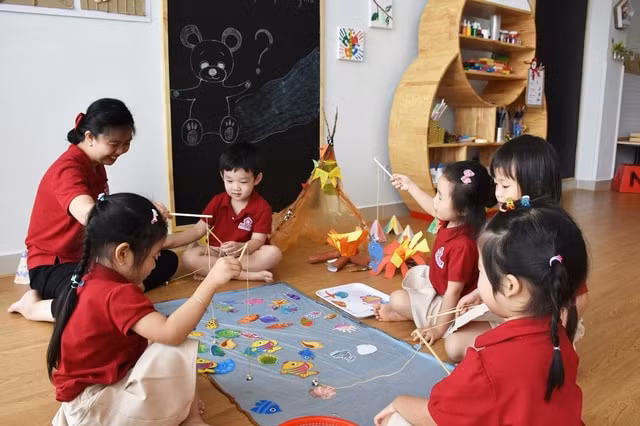 Tiết học hứng thú và hăng say của các con