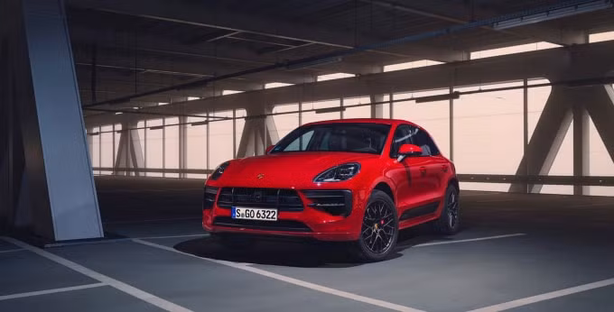 2020-porsche-macan-gts-1