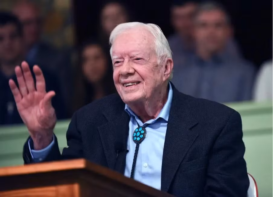 jimmy carter huyen thoai anh huong den nganh o to hinh 1