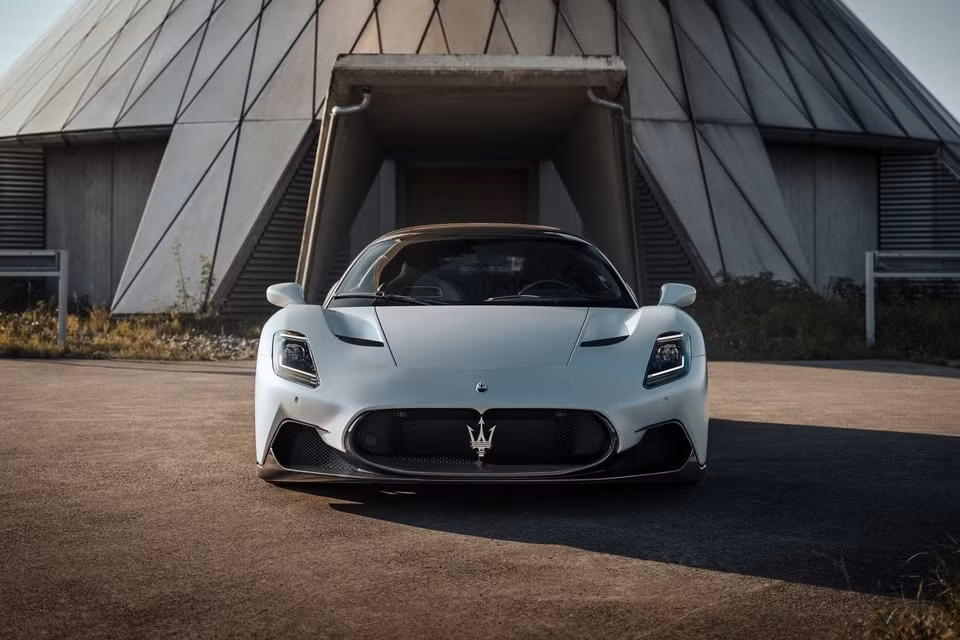 maserati mc20 manh hon 700 ma luc voi goi do cua novitec hinh 3