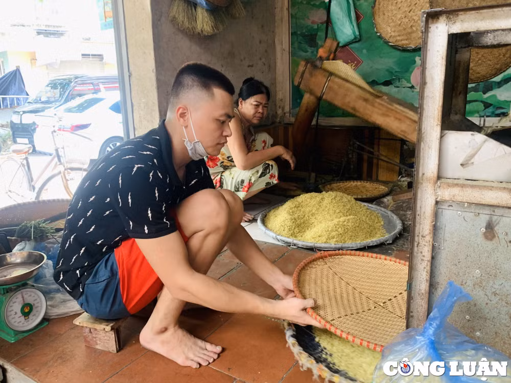 kham pha lang nghe lam com moc doc dao o ha noi hinh 7