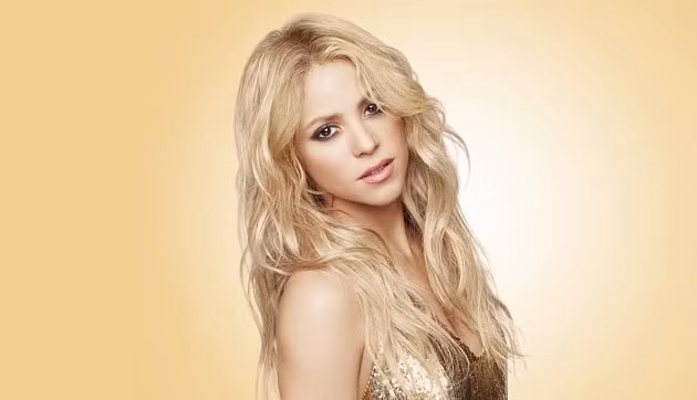 shakira dau kho khi chia tay ke phan boi pique hinh 1