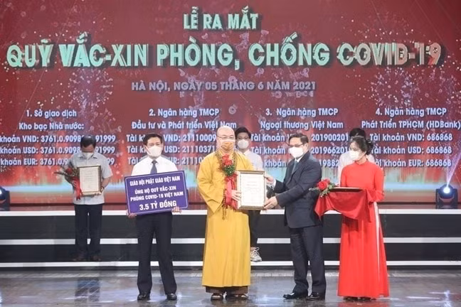 buoc ngoat lon trong cong tac ton giao nhin tu nghi quyet so 24 hinh 3