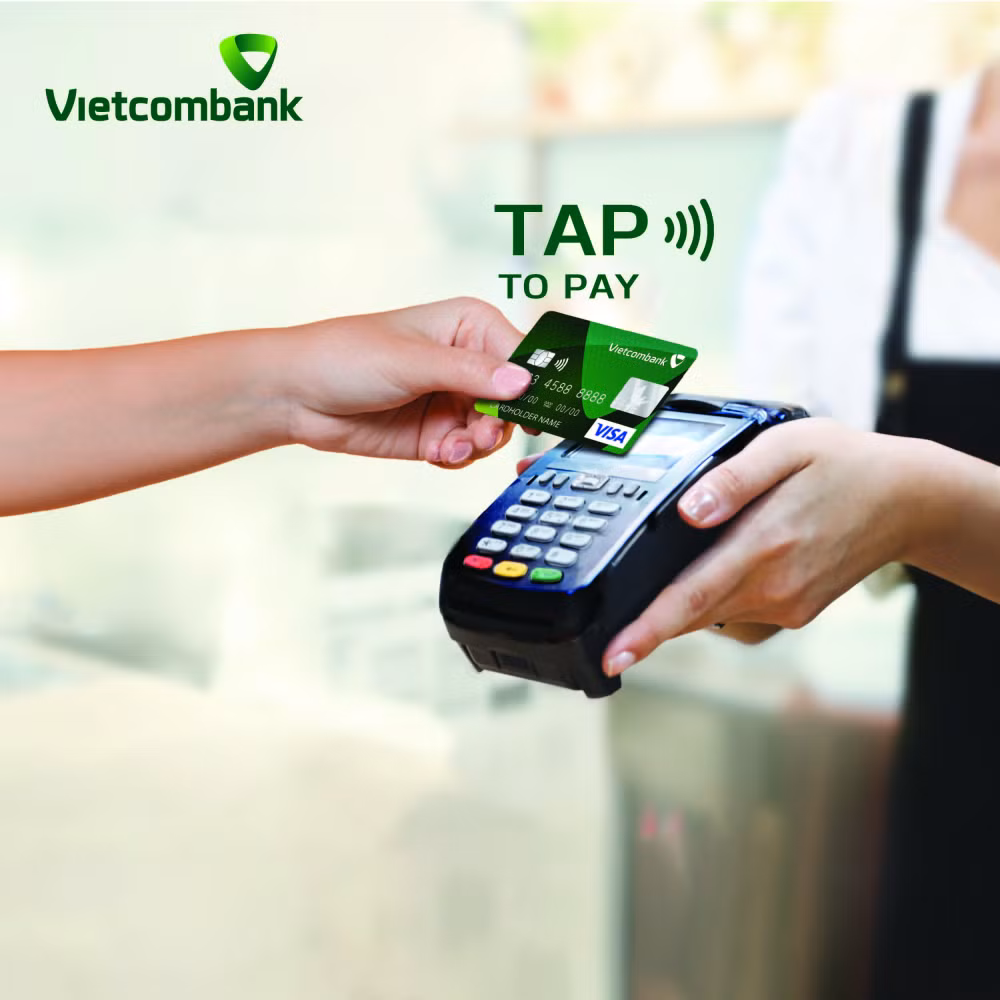 dich vu the cua vietcombank tien phong trong ky nguyen so hinh 2