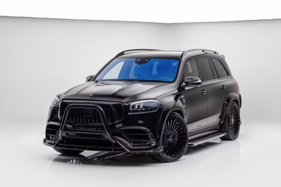 mercedes amg gls 63 ham ho hon voi goi do tu mansory hinh 2