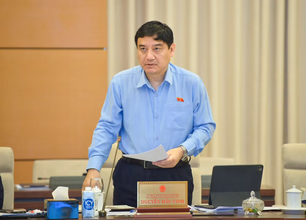 se danh gia hieu qua viec trien khai nghi quyet cua quoc hoi ve doi moi chuong trinh sach giao khoa hinh 1