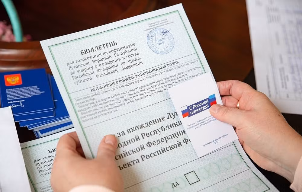 nga co the sap nhap cac lanh tho bi chiem dong cua ukraine vao ngay 30 9 hinh 1