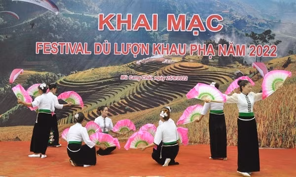 mu cang chai khai mac festival du luon khau pha nam 2022 hinh 1