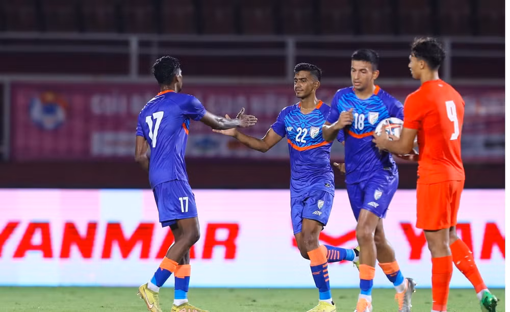 hoa singapore an do hen viet nam tranh chuc vo dich giai giao huu quoc te 2022 hinh 5