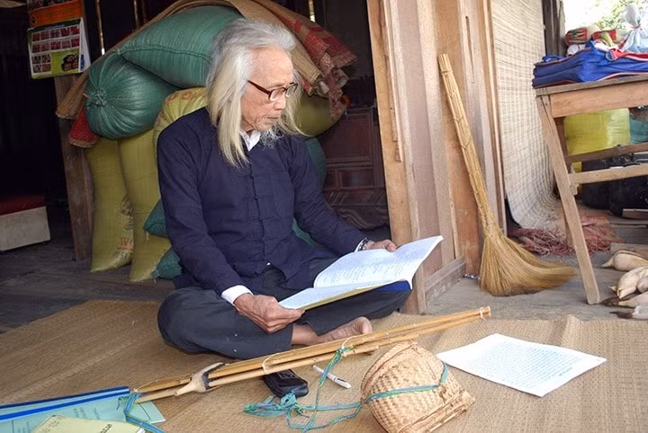nghe nhan lo van bien nguoi thap lua tinh yeu nhung dieu xoe co hinh 1