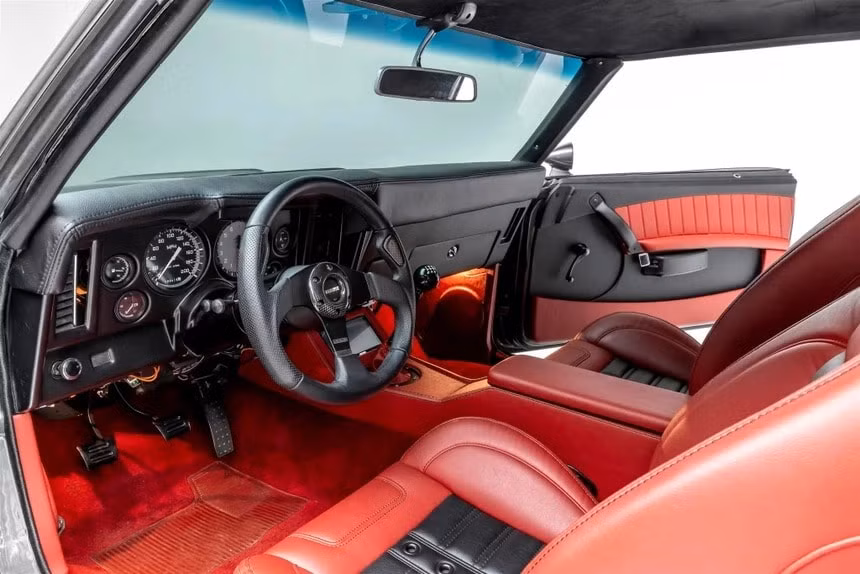 chevrolet camaro doi 1969 lot xac voi nhieu trang bi hien dai hinh 7