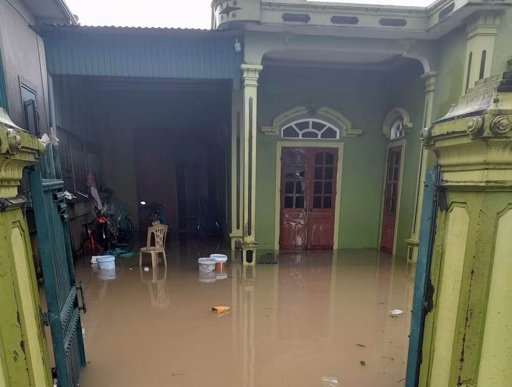 mua trang troi nhieu noi o nghe an bi ngap sau hinh 2