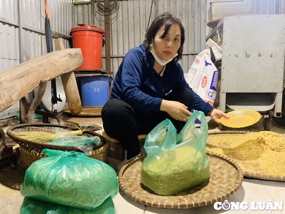 nguoi lang me tri tat bat vao vu com lon nhat trong nam hinh 17