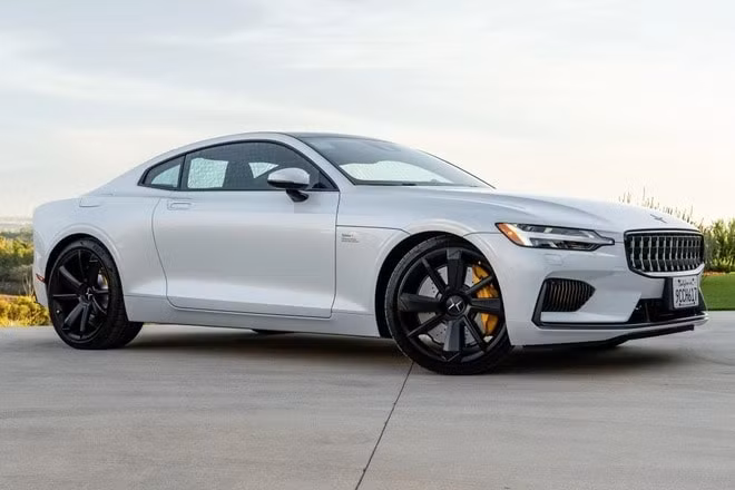 xe hybrid polestar 1 chay 1900 km duoc ban dau gia hinh 1