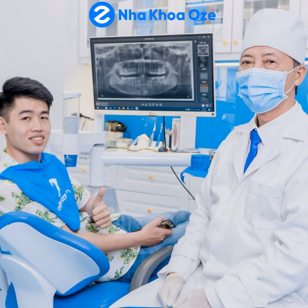 nha khoa oze doi ngu nha si uy tin voi nhieu nam kinh nghiem hinh 1