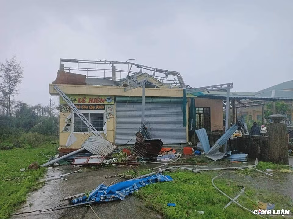 quang tri loc xoay khien nhieu nha dan bi toc mai do sap hinh 3