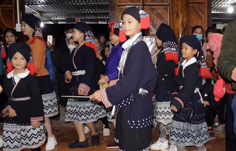 gan 2000 nguoi bieu dien tai ngay hoi van hoa dan toc dao toan quoc lan thu ii hinh 4