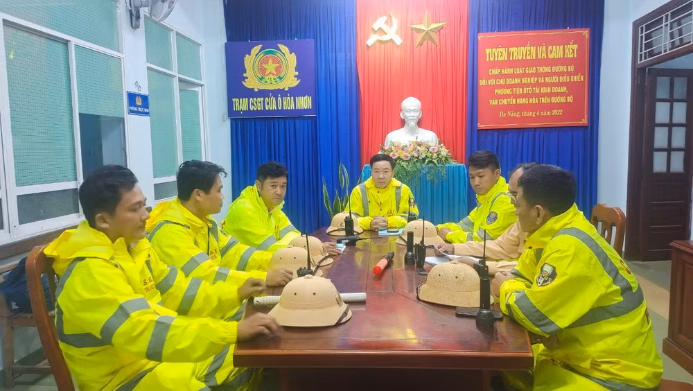 dung luu thong qua khu vuc mien trung va tay nguyen khi bao noru vao dat lien hinh 1
