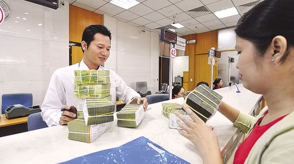 Lãi suất huy động bật tăng ở một số ngân hàng thương mại. Ảnh minh họa
