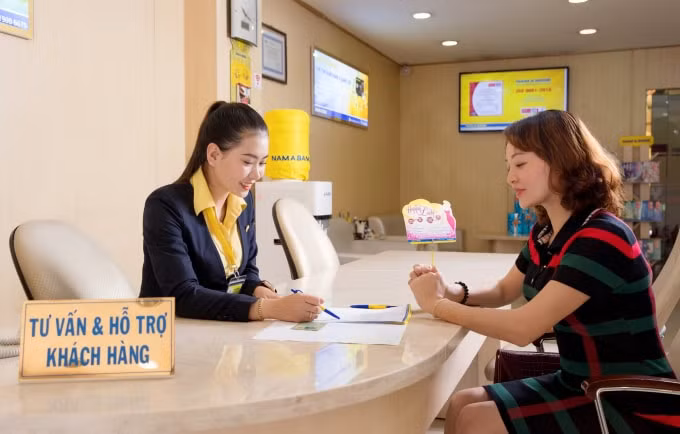 Tại Nam A Bank, Phụ nữ luôn là những khách hàng được quan tâm đặc biệt.