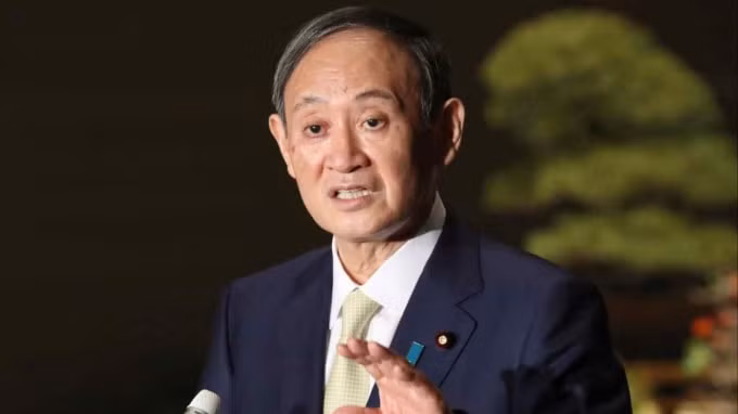 Thủ tướng Yoshihide Suga phát biểu tại Tokyo vào ngày 3 tháng 3 - Ảnh: Uichiro Kasai