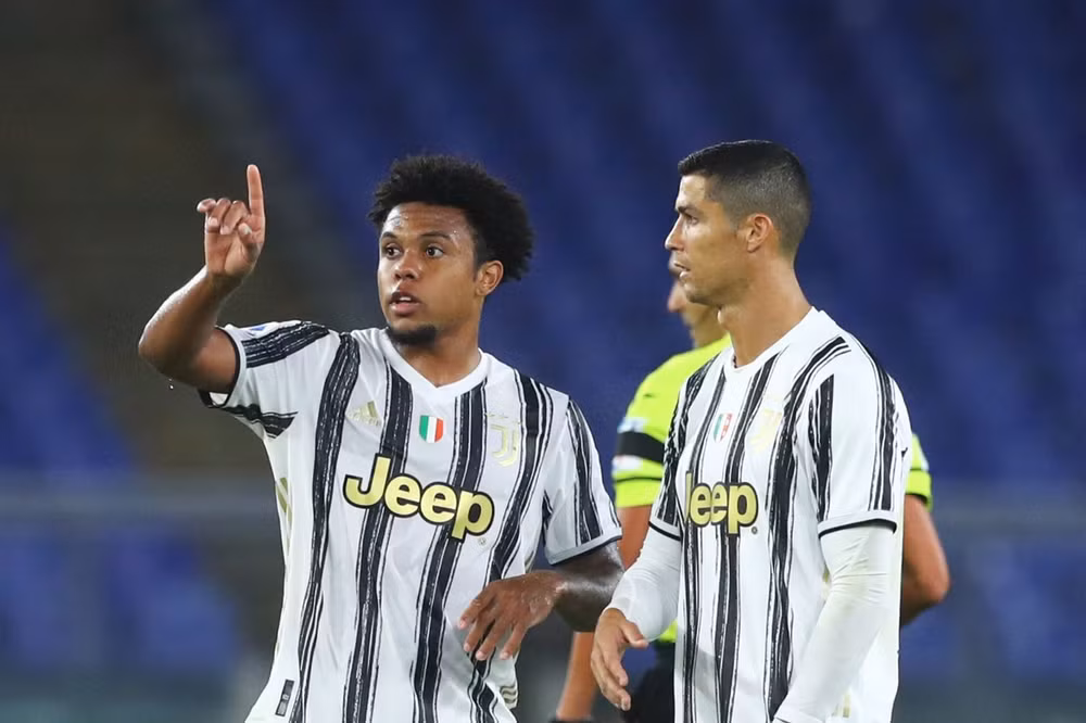 CLB Juventus chiêu mộ thành công tiền vệ Schalke 04. Ảnh: internet