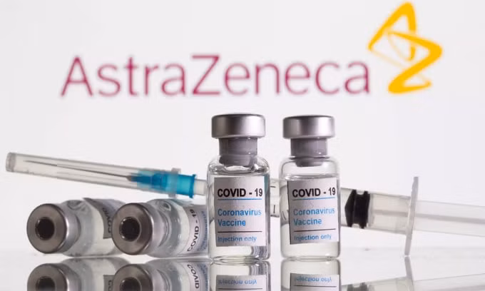 8000 liều vắc xin của Tập đoan AstraZeneca sẽ Bộ Y tế phân bổ cho Thủ đô Hà Nội. Ảnh TL