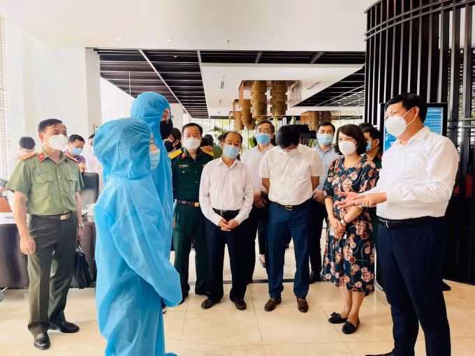 Ngày 6/7 cả nước ghi nhận số ca mắc COVID-19 trên một nghìn (ảnh TL).