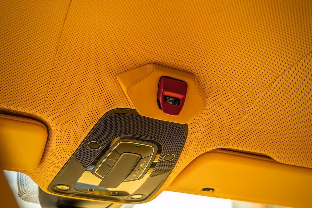 Lamborghini Urus Venatus Ảnh: Carscoop