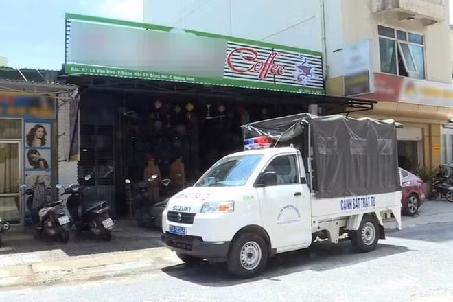 Hình ảnh quán cà phê bị xử phạt vì vi phạm các quy định phòng, chống dịch Covid-19. Ảnh: dantri.com.vn