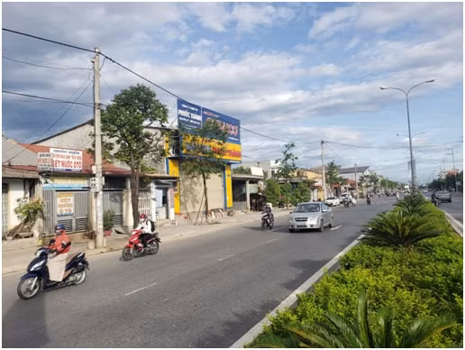 Một góc đường Lý Thái Tổ, phường Hương An.