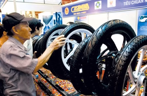 Một số sản phẩm săm, lốp xe đạp, xe máy của Việt Nam đang bị rà soát xem xét áp thuế chống bán phá giá. Ảnh minh họa