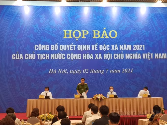 Thiếu tướng Lê Quốc Hùng, Thứ trưởng Bộ Công an trả lời câu hỏi của báo chí.