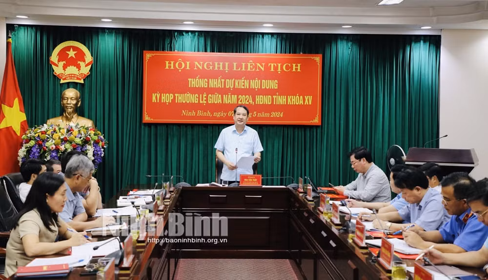 ninh binh thong nhat du kien noi dung ky hop thuong le giua nam 2024 hdnd tinh khoa xv hinh 1