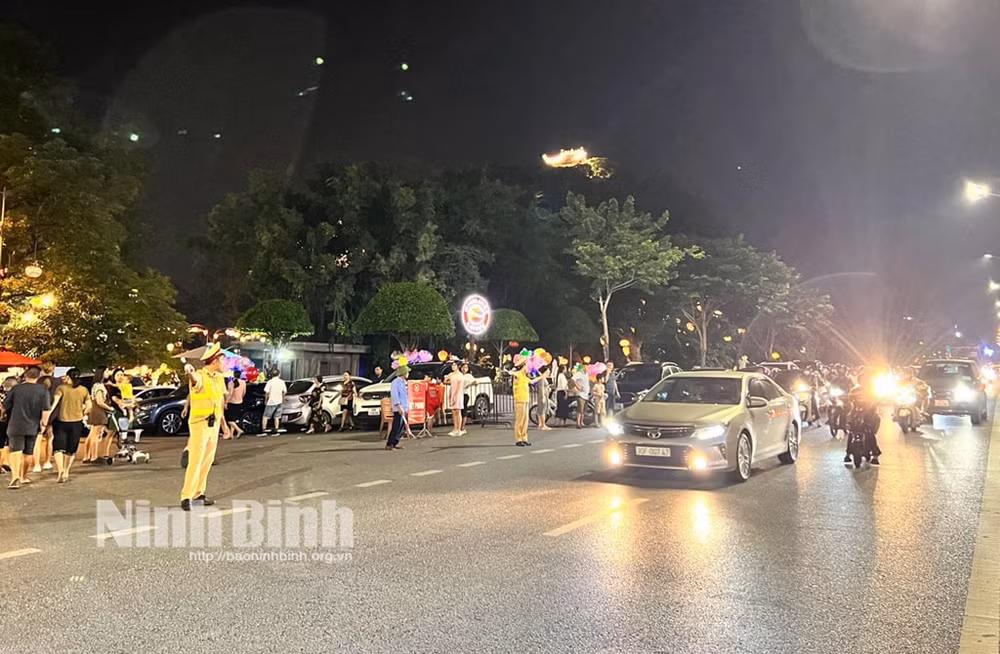 ninh binh an ninh trat tu an toan giao thong dip nghi le 30 4 1 5 duoc bao dam hinh 1