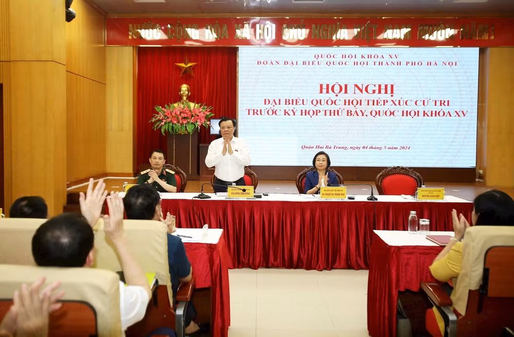 bi thu ha noi cac quan huyen thi xa day manh phan cap thanh pho chi kiem tra giam sat hinh 1