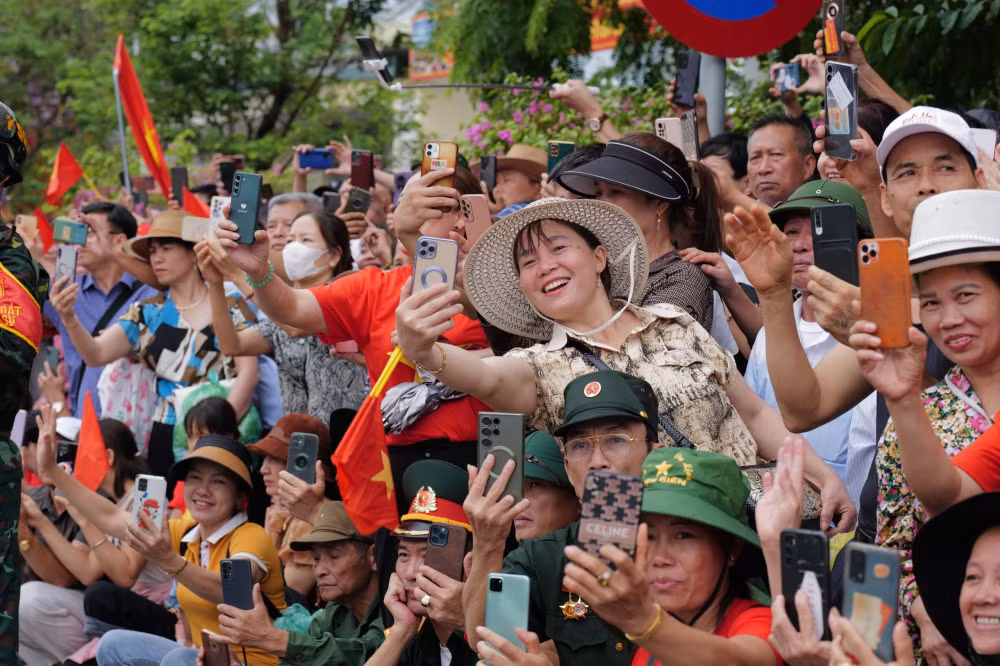 tan tam tan luc viet tiep ky tich dien bien phu hinh 2