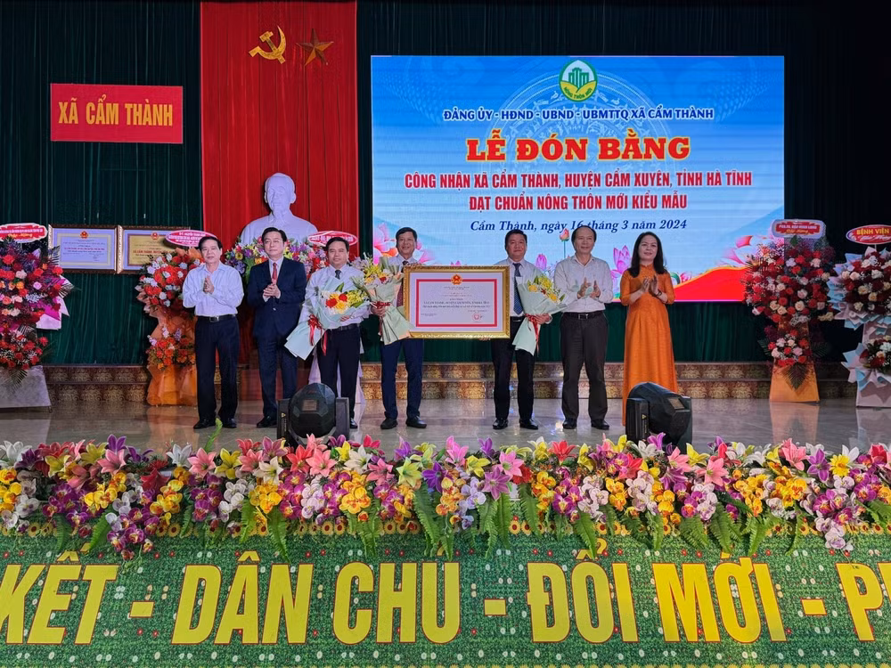 cam thanh xung danh xa nong thon moi kieu mau hinh 1