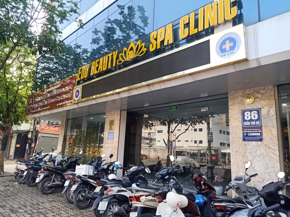 truong cao dang y duoc cong dong lap vien dao tao lam dep de tuyen sinh hinh 3