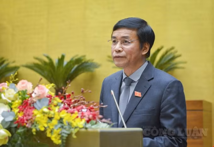 Tổng thư ký Quốc hội Nguyễn Hạnh Phúc, Chánh văn phòng Hội đồng bầu cử quốc gia.