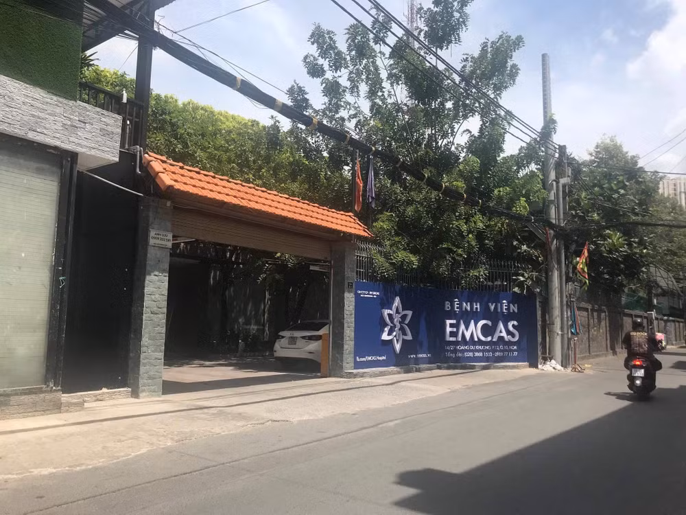 Hình ảnh bệnh viện thẩm mỹ Emcas nơi xảy ra vụ việc. Ảnh: tienphong.vn