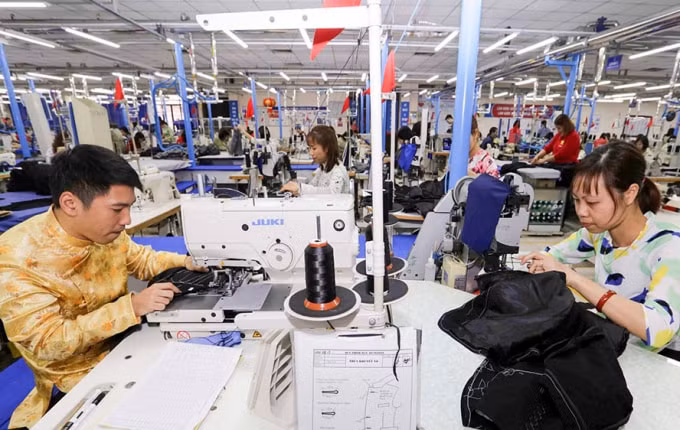 Các doanh nghiệp sẽ có nhiều cơ hội phát triển nhờ liên kết kinh tế qua sàn giao dịch điện tử. Ảnh TL