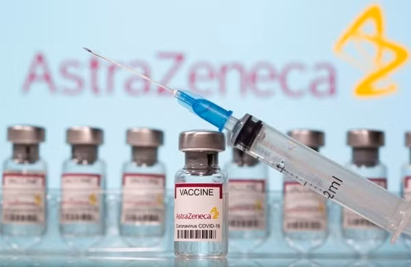 Vắc xin COVID-19 của Hãng AstraZeneca. Ảnh: REUTERS
