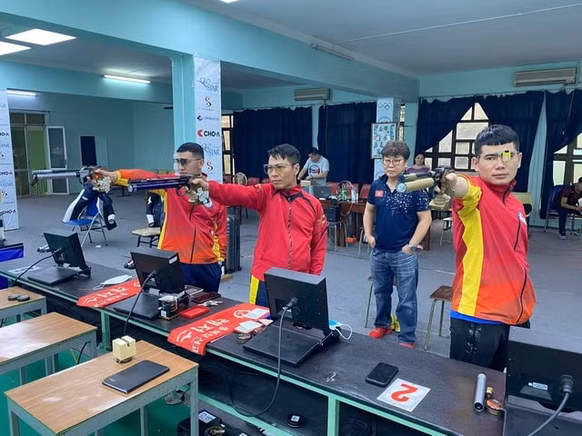 Các xạ thủ Việt Nam đều đã không thể lọt vào chung kết nội dung 10m súng ngắn hơi nam, đồng nghĩa hết cơ hội tranh vé dự Olympic 2021. Ảnh: internet