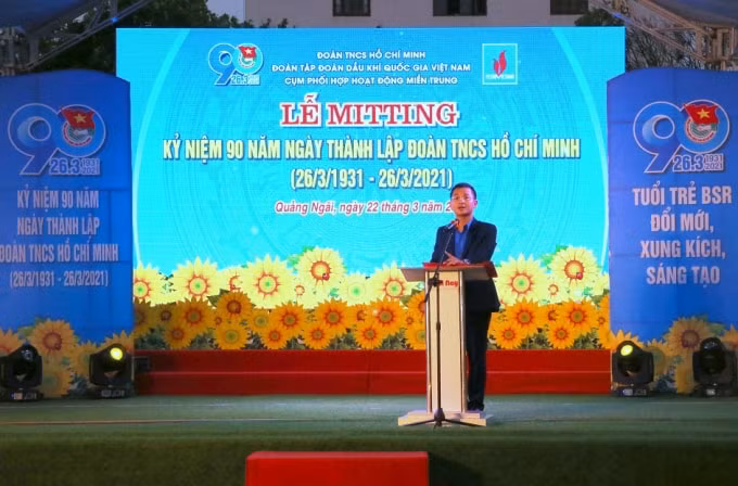 Bí thư Đoàn Thanh niên BSR Nguyễn Huy Du phát biểu khai mạc lễ mít tinh