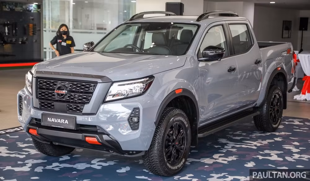 Xe bán tải Nissan Navara PRO-4X. Ảnh: Paultan
